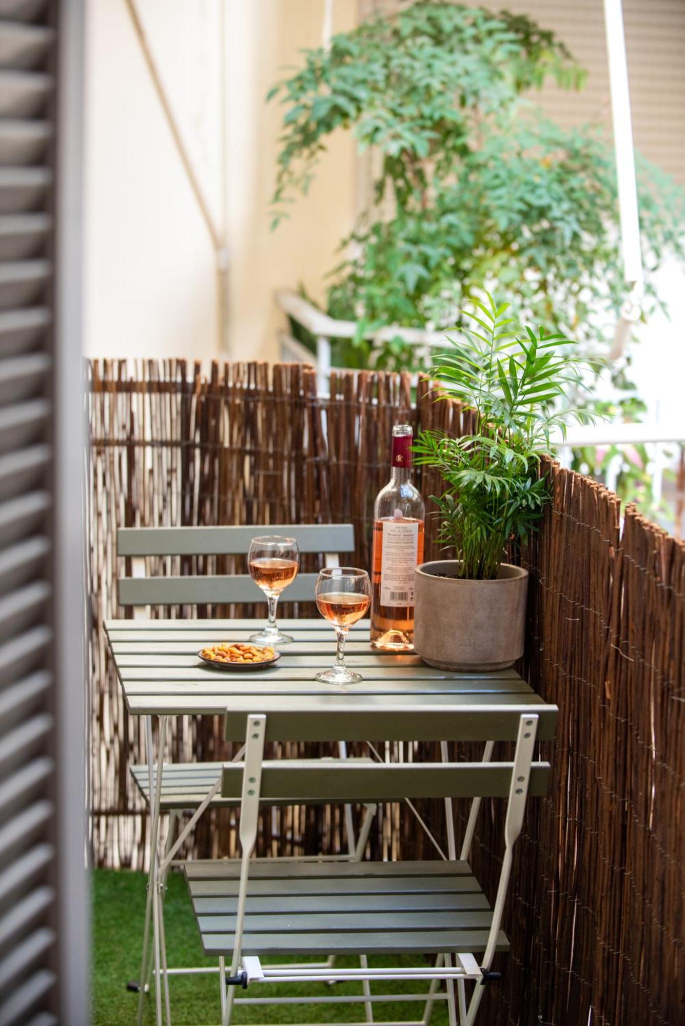 Relax Apartment Under Acropolis เอเธนส์ ภายนอก รูปภาพ